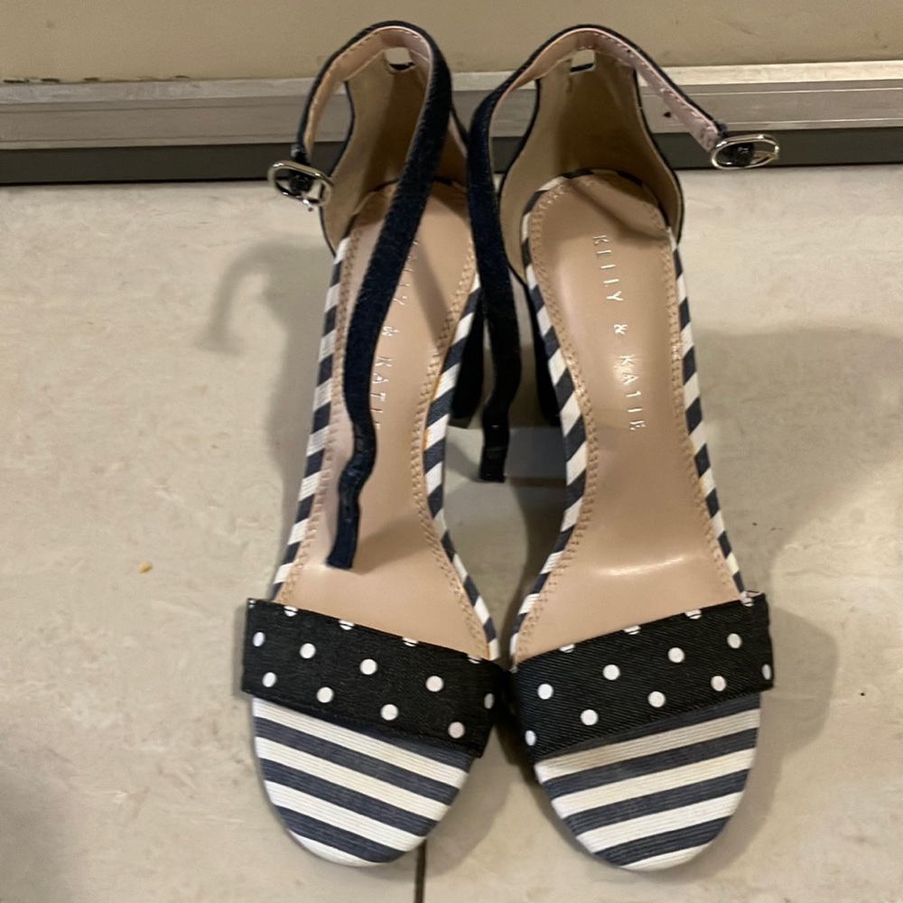 Kelly & Katie Hailee Heels